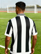 Luzzio Game Lightweight Oversized Polo T-shirt